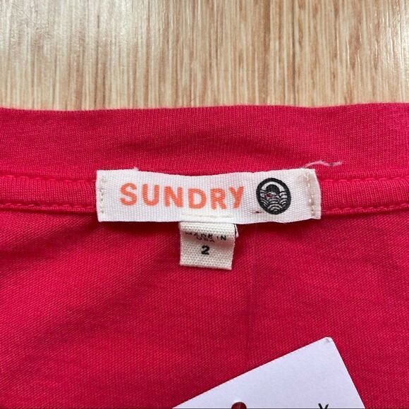 NWT Sundry Hibiscus Pink Dolman 3/4 Sleeve Blouse - Size: 2 - Picture 4 of 8